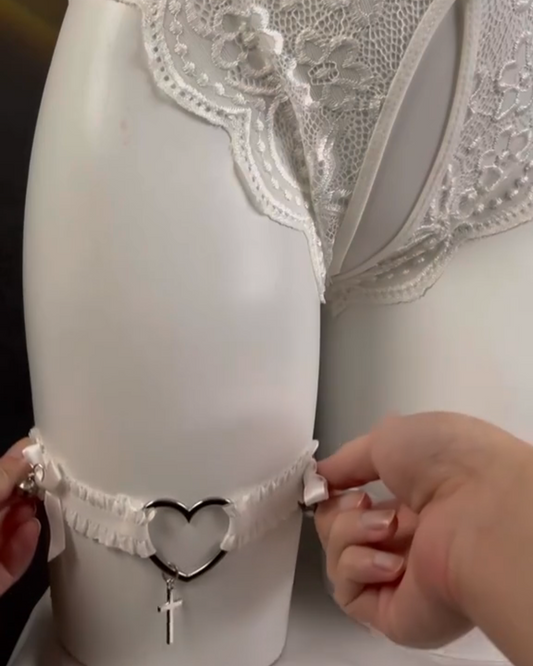 Sexy Lace Open Crotch Tights Pearl Backless Pajamas With Heart Decoration Leg Socks