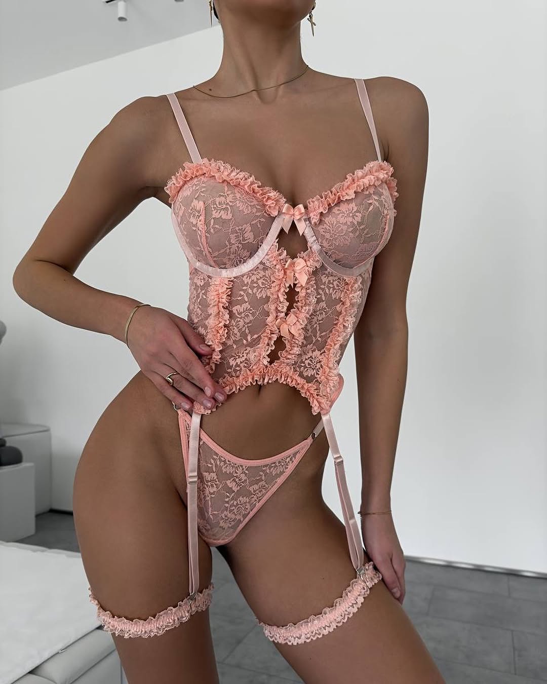 Rosette Lace Corset Set